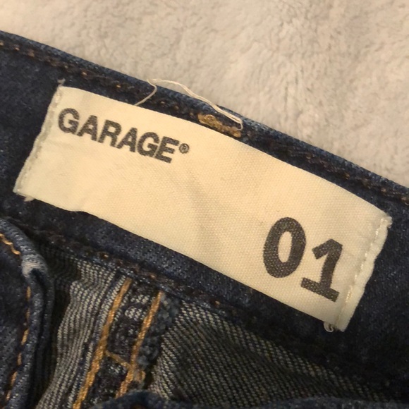 (01) blue jean shorts from garage - Picture 2 of 2